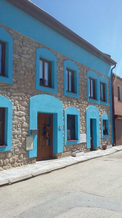Penzion L'Isola Kunžak 외부 사진